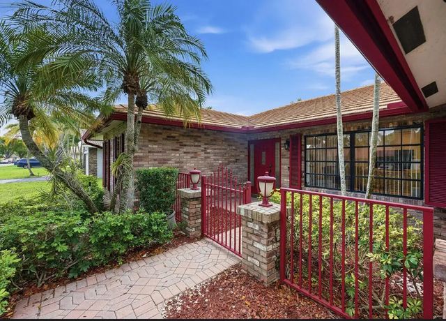 3 of 31 - 10740 Nw 19th Street, Coral Springs, FL