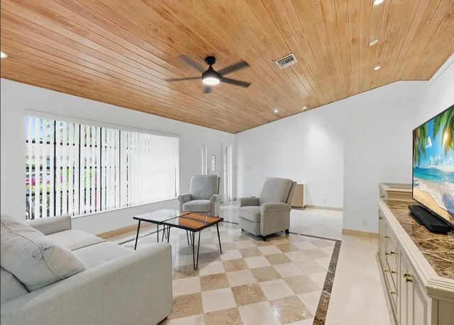 5 of 31 - 10740 Nw 19th Street, Coral Springs, FL