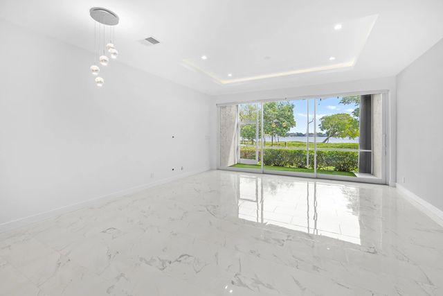 4 of 67 - 88 N Lakeshore Drive, Hypoluxo, FL