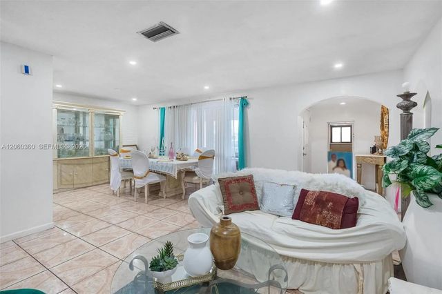 5 of 8 - 7140 Coral Boulevard, Miramar, FL