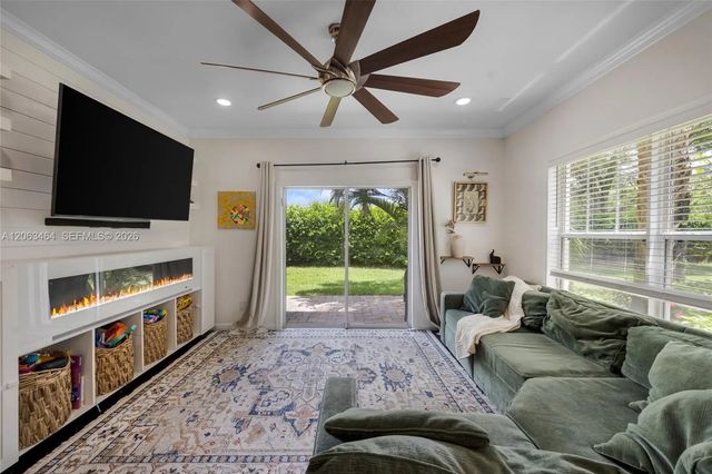 4501 Windmill Palm Way, Greenacres