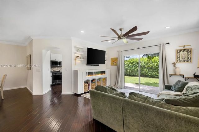 5 of 37 - 4501 Windmill Palm Way, Greenacres, FL