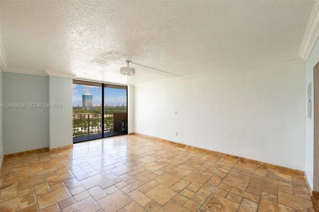 2350 Ne 135th Street #1503, North Miami