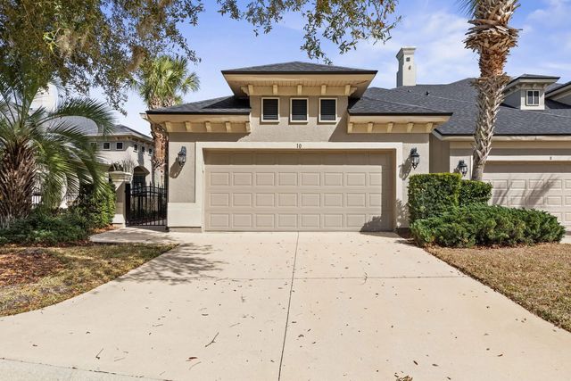 10 River Park Drive N, Palm Coast