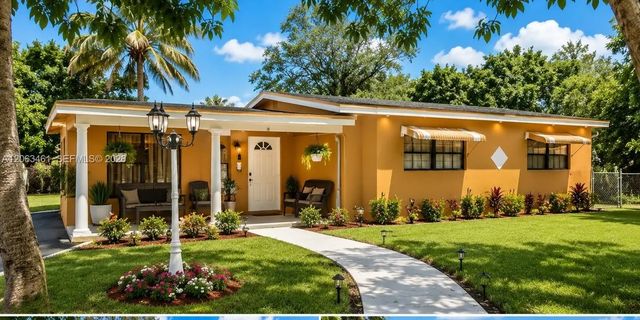 2 of 9 - 1536 Nw 15th Avenue, Fort Lauderdale, FL