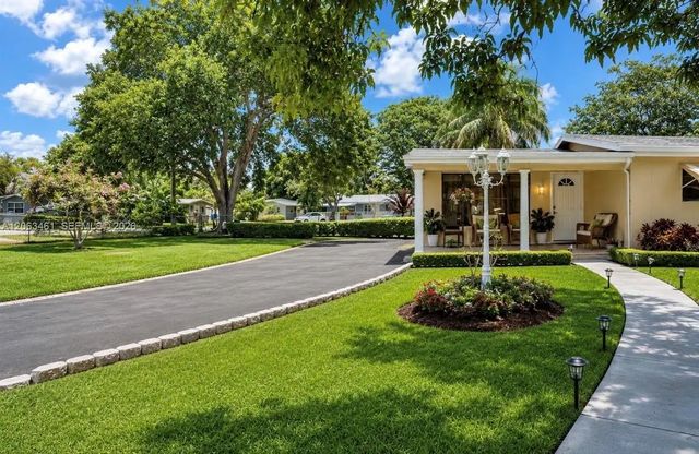 3 of 9 - 1536 Nw 15th Avenue, Fort Lauderdale, FL