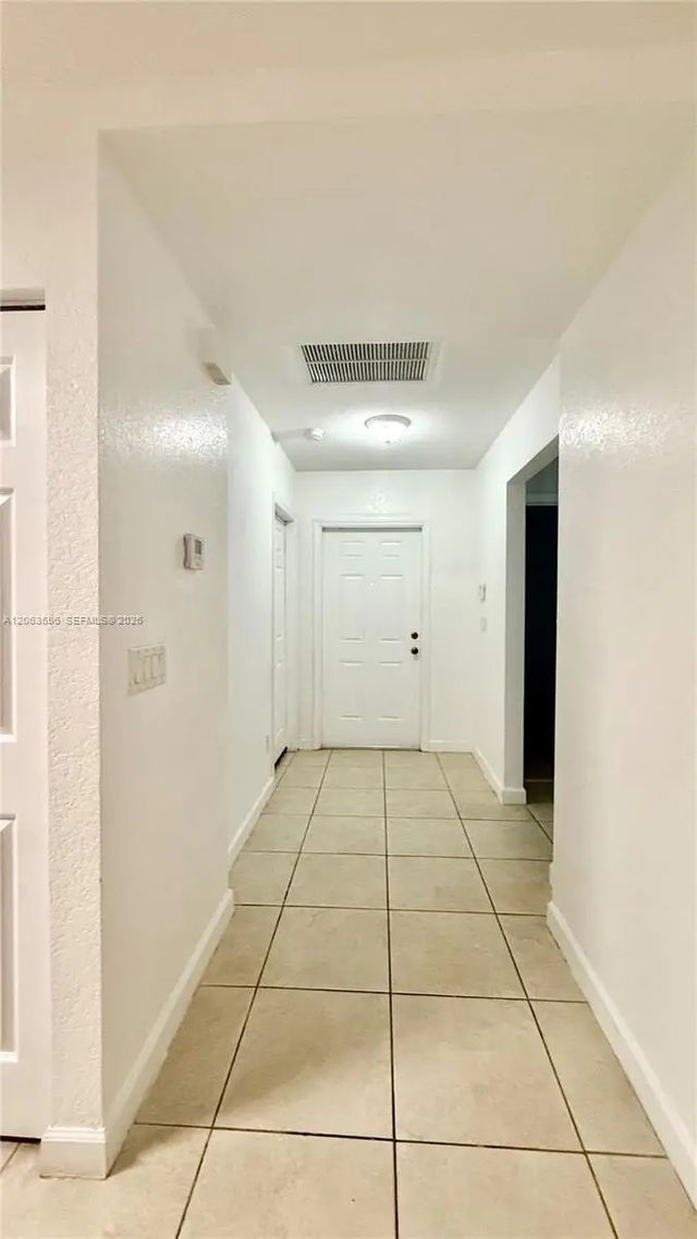 3 of 26 - 1018 Foster Road, Hallandale Beach, FL