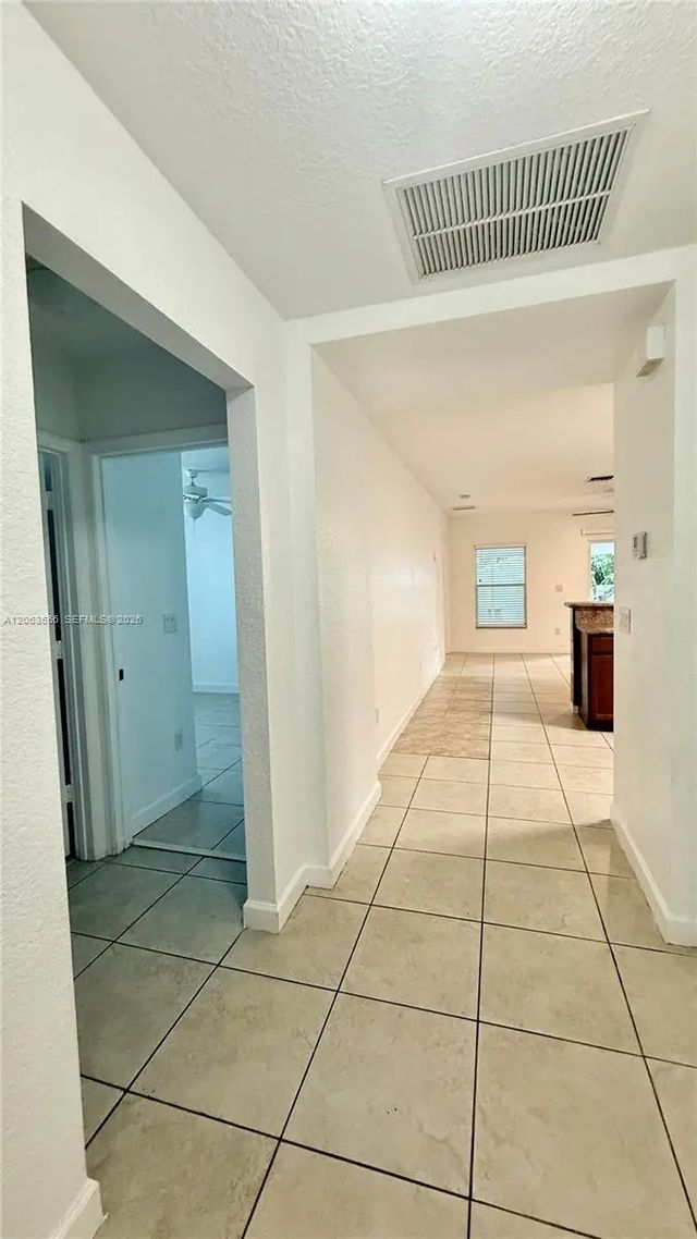 4 of 26 - 1018 Foster Road, Hallandale Beach, FL