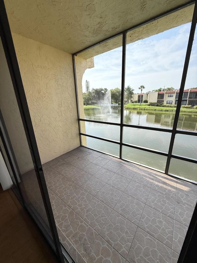 5 of 19 - 2050 Oleander Boulevard #6-202, Fort Pierce, FL