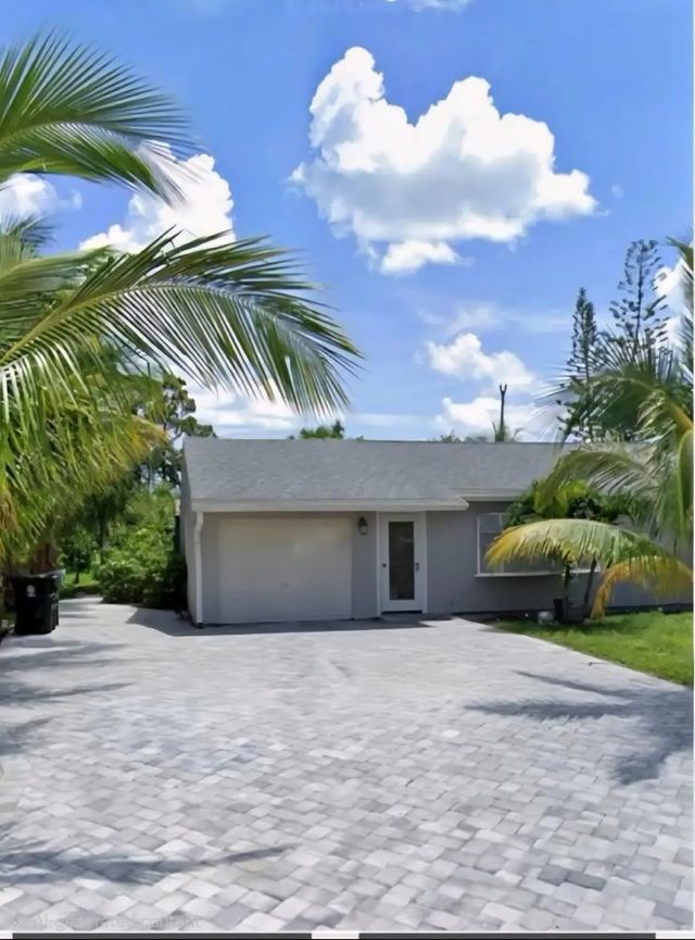 2 of 18 - 1813 Se Balleto Street, Port St. Lucie, FL