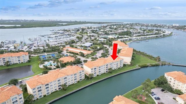 3 of 34 - 5 Harbour Isle Drive E #103 Garage Option, Fort Pierce, FL