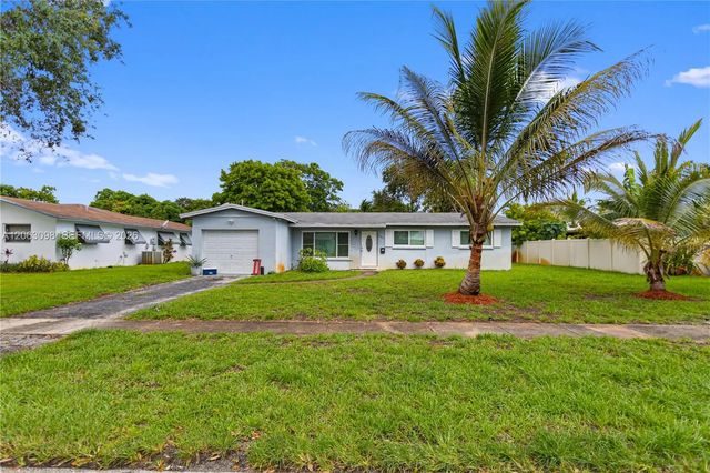 4857 Nw 8th Court, Plantation