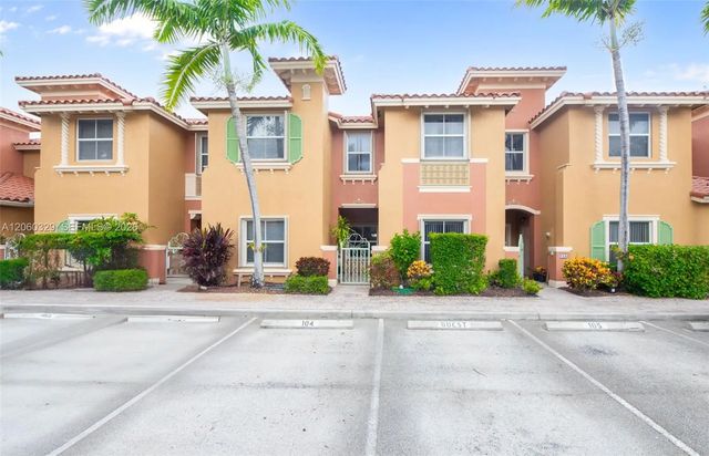 806 Sw 143rd Terrace, Pembroke Pines