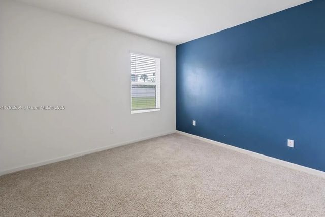 3 of 10 - 5305 Fantasy Drive, Fort Pierce, FL