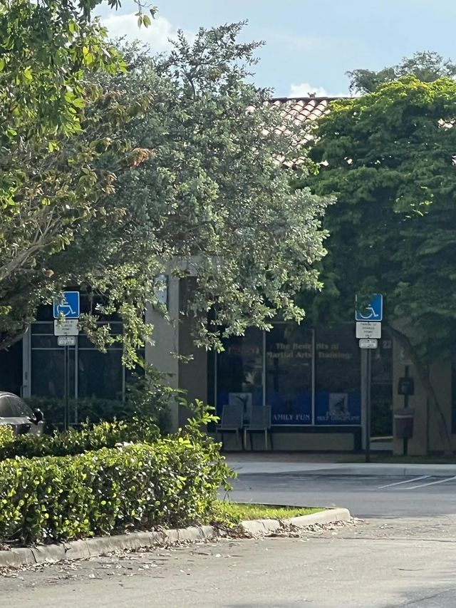 5 of 14 - 4631 N State Road 7 #22-a, Coral Springs, FL