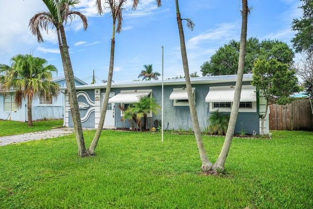 2 of 30 - 5709 Se Indigo Avenue, Stuart, FL