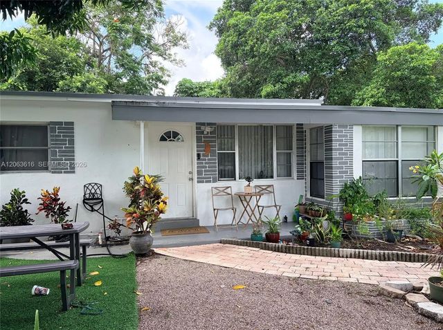 1448 Ne 27th Street, Pompano Beach