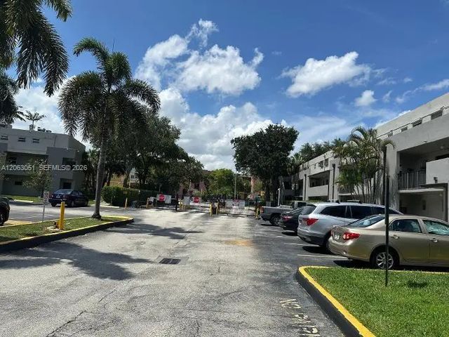 3 of 23 - 220 Nw 87th Avenue #k108, Miami, FL