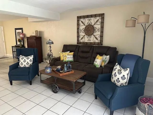 4 of 23 - 220 Nw 87th Avenue #k108, Miami, FL