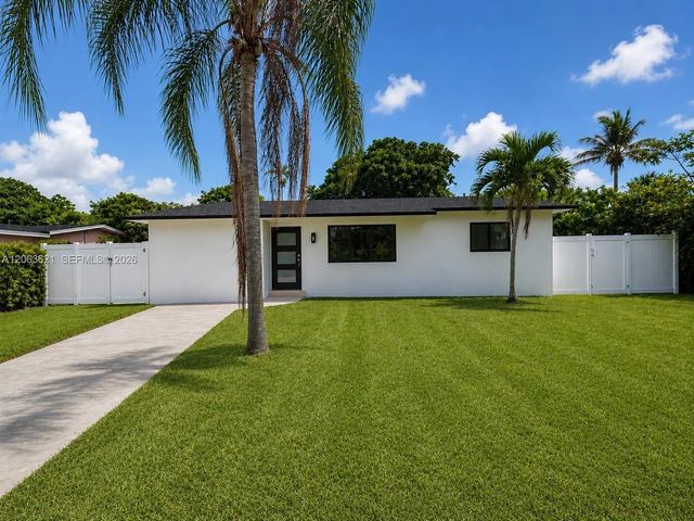 1141 Ne 166th Street, North Miami Beach