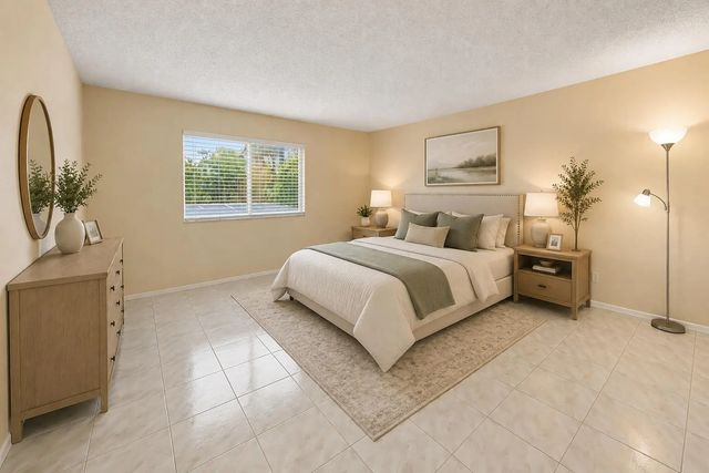 3 of 49 - 2753 S Oakland Forest Drive #102, Oakland Park, FL
