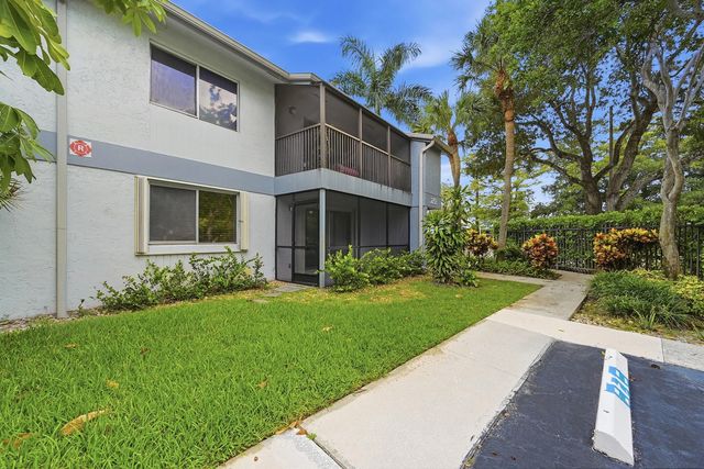 4 of 49 - 2753 S Oakland Forest Drive #102, Oakland Park, FL