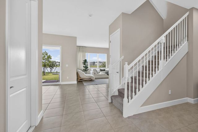 2 of 28 - 13802 Prickly Cone Cove, The Acreage, FL