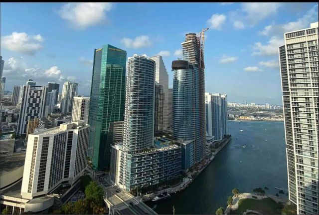 55 Se 6th Street #4007, Miami