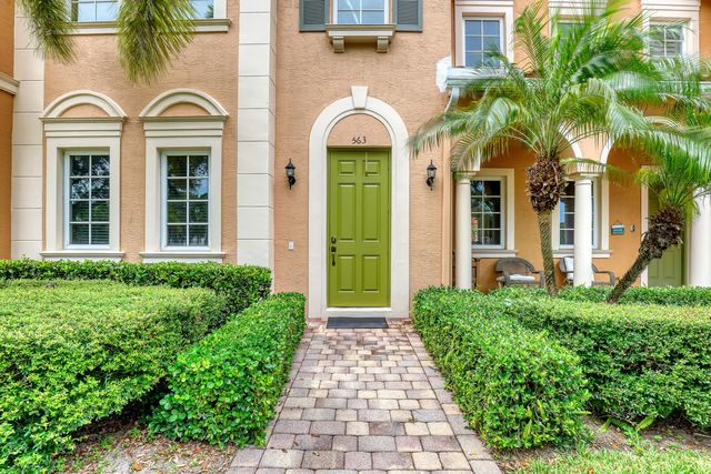 3 of 28 - 563 Dakota Drive, Jupiter, FL