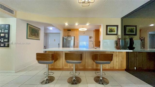 190 Se 5th Avenue #104, Dania Beach