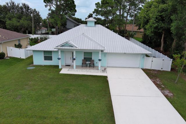 2 of 35 - 2861 Sw Giralda Street, Port St. Lucie, FL