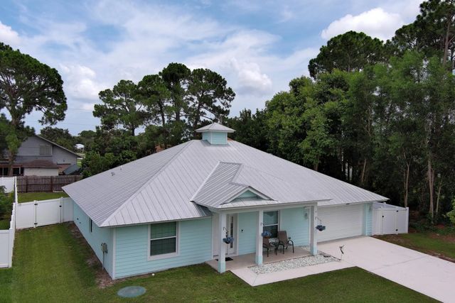 4 of 35 - 2861 Sw Giralda Street, Port St. Lucie, FL