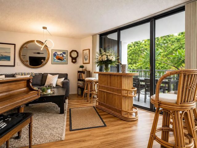 4 of 16 - 4000 Towerside Terrace #301, Miami, FL