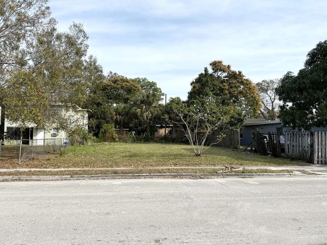 804 N 22nd Street, Fort Pierce