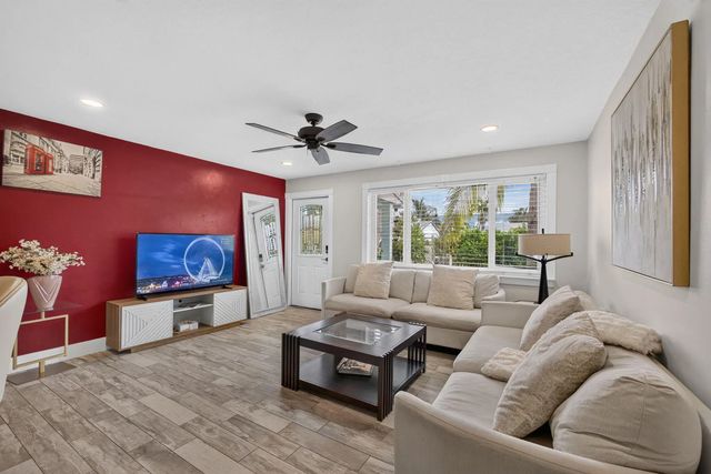 5 of 52 - 216 E 24th Street, Riviera Beach, FL