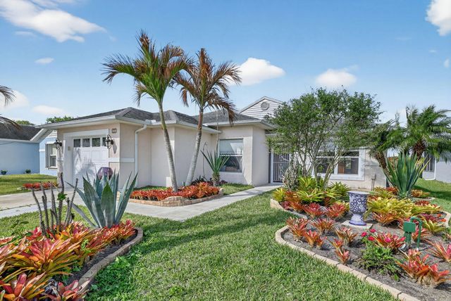 2 of 30 - 6713 Alemendra Street, Fort Pierce, FL