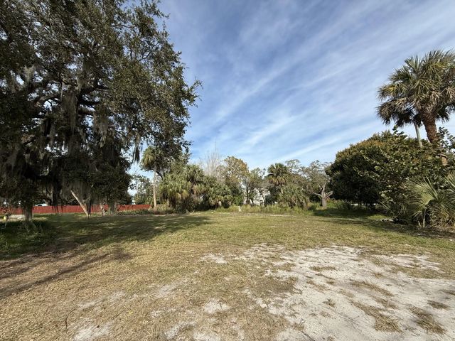 110 N 12th N Street, Fort Pierce