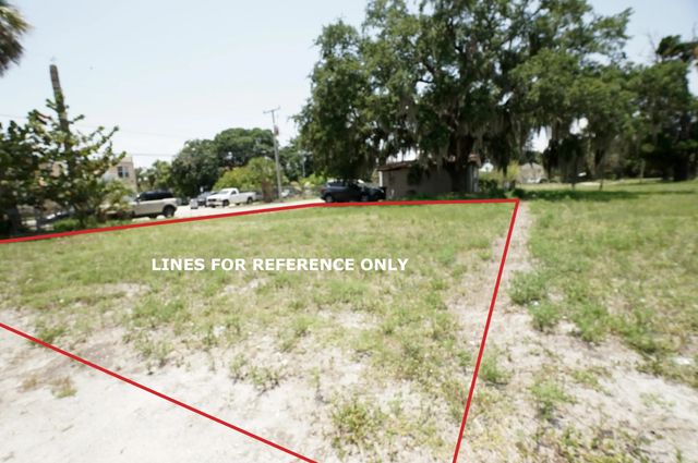 3 of 14 - 110 N 12th N Street, Fort Pierce, FL