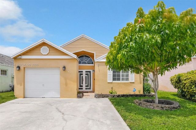 2 of 38 - 3740 Marlberry Lane, Miramar, FL
