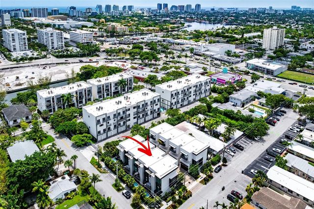 5 of 18 - 1054 N Victoria Park Road, Fort Lauderdale, FL