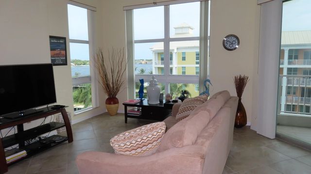 3 of 19 - 806 E Windward Way #604, Lantana, FL