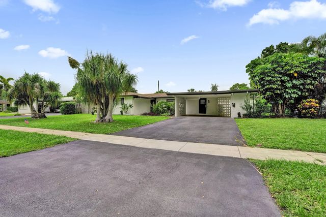 2 of 35 - 885 Azalea Court, Plantation, FL