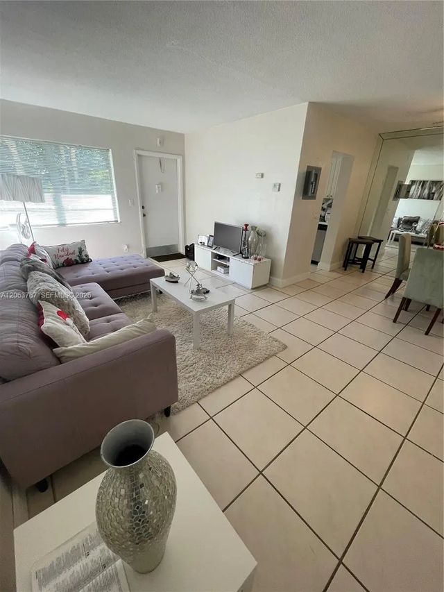 4 of 21 - 1420 Atlantic Shores Boulevard #130, Hallandale Beach, FL