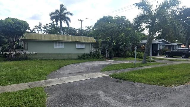 2 of 17 - 185 Ne 129th Street, North Miami, FL