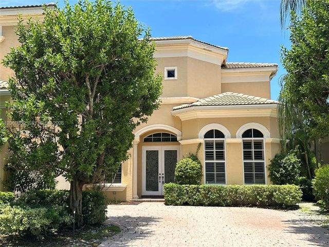 2 of 15 - 138 Tranquilla Drive, Palm Beach Gardens, FL