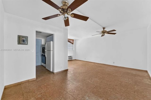 4 of 24 - 915 Jefferson Avenue #3d, Miami Beach, FL