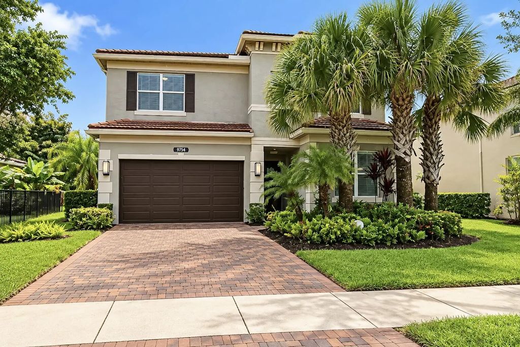 9754 Celtic Sea Lane, Delray Beach