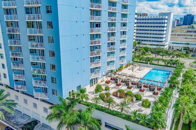 3 of 68 - 1551 N Flagler Drive #804, West Palm Beach, FL