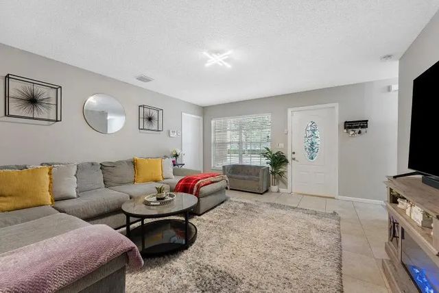 2 of 13 - 12230 Dartmoor Drive Drive, Wellington, FL