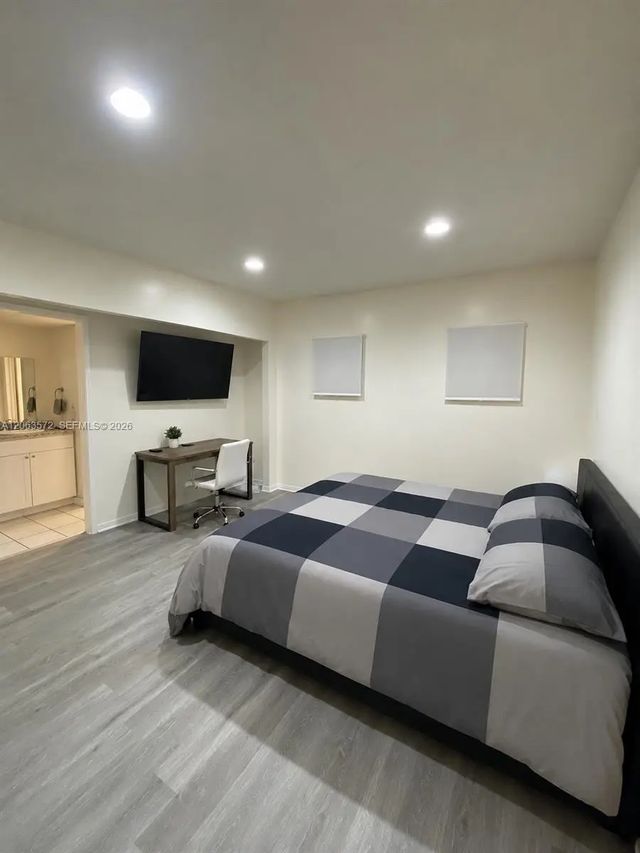 5 of 12 - 4850 Sw 63rd Terrace #331, Davie, FL